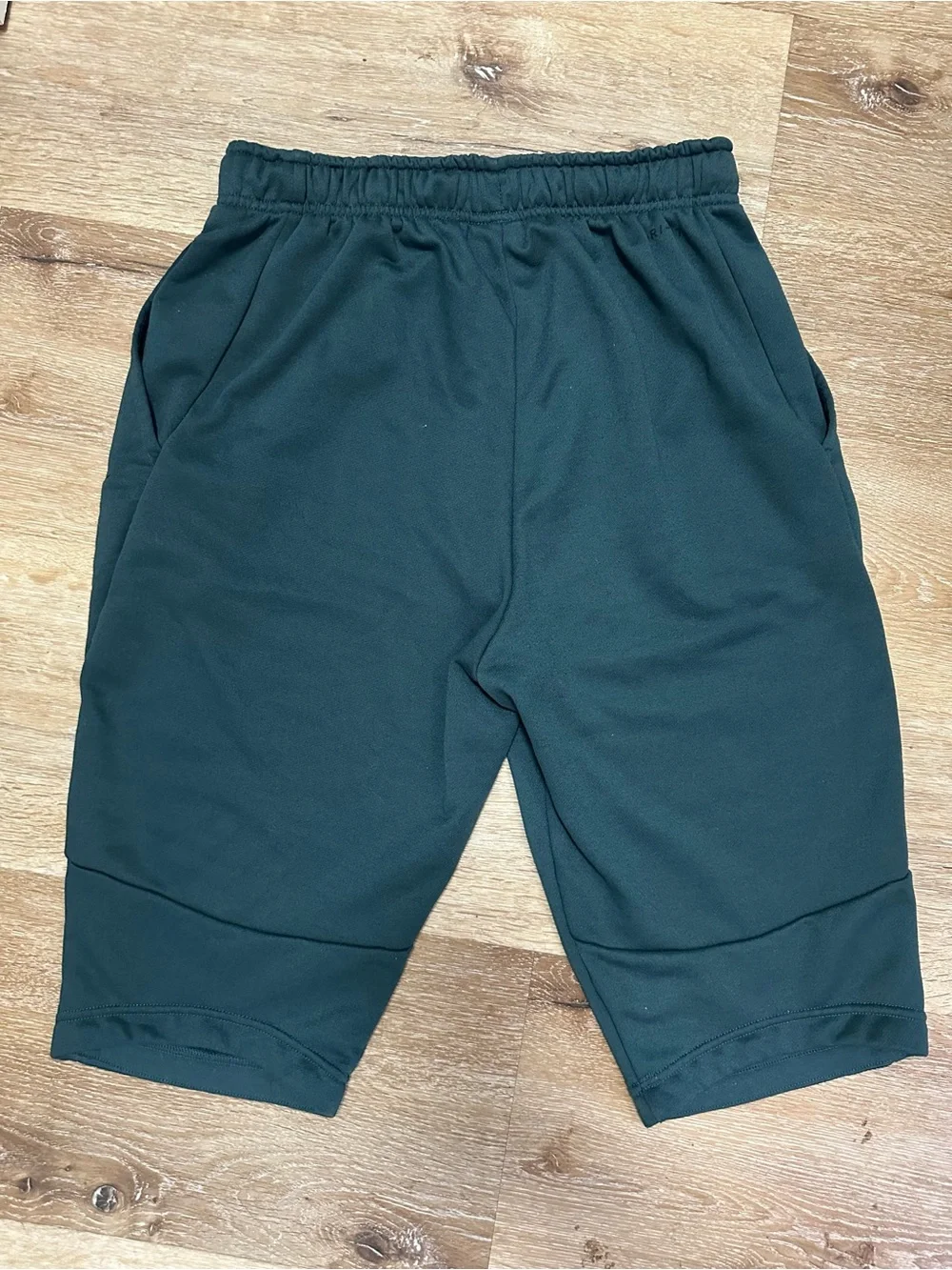 Nike Men's Therma-FIT tapered shorts